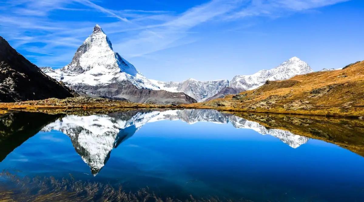Pure Comfort! Entire Apartment With Abundant Space Near Zermatt With Parking! Täsch Dış mekan fotoğraf